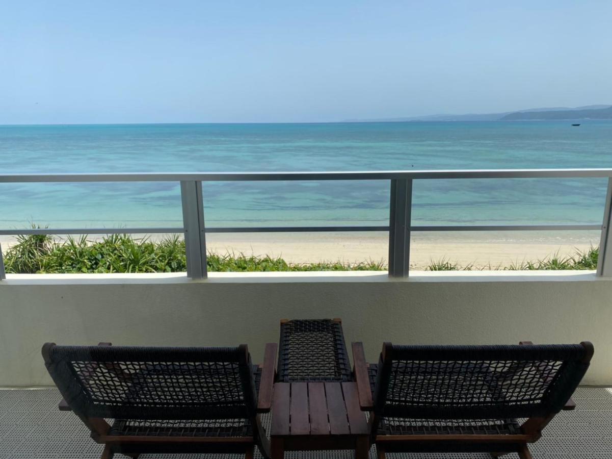 Appartamento Ocean Front Sumuide Nago Esterno foto