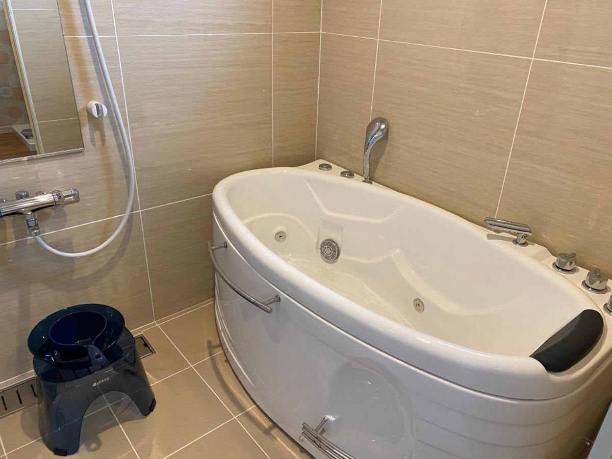 Appartamento Ocean Front Sumuide Nago Esterno foto
