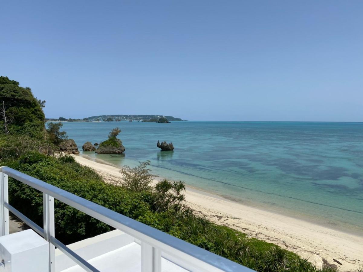 Appartamento Ocean Front Sumuide Nago Esterno foto
