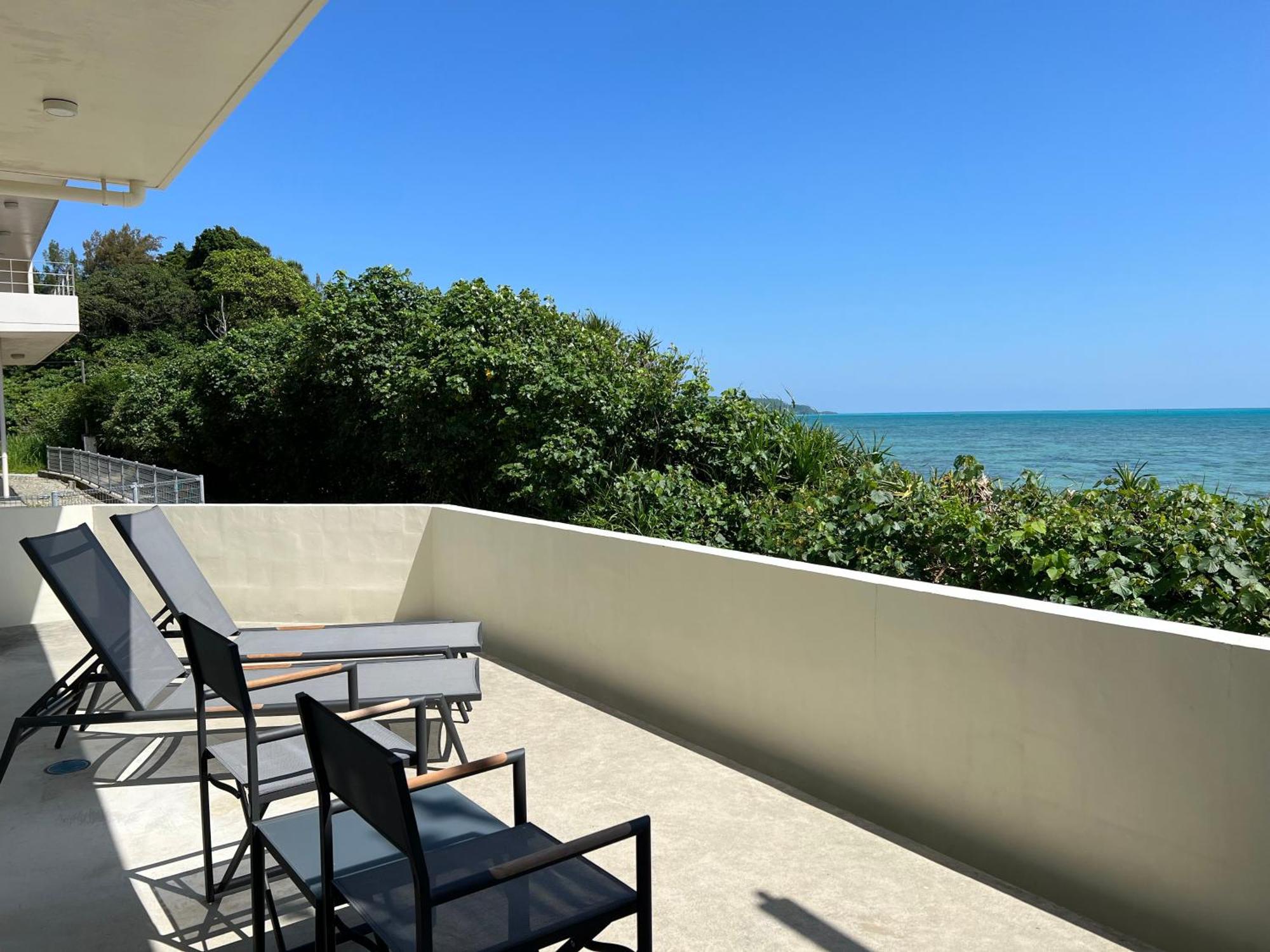 Appartamento Ocean Front Sumuide Nago Esterno foto