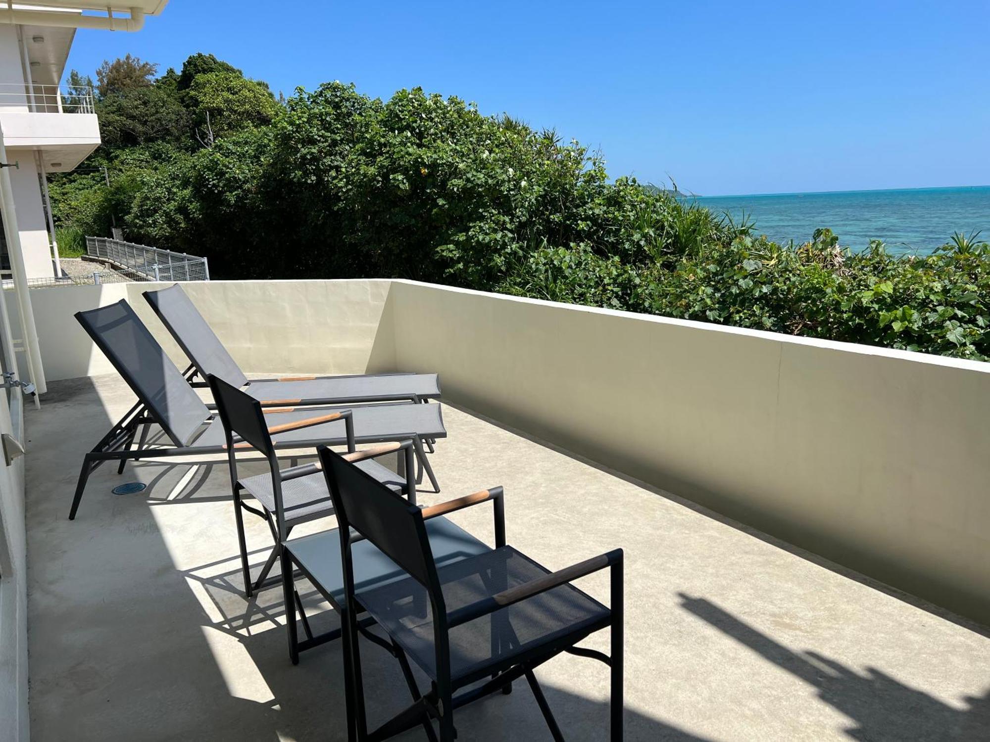 Appartamento Ocean Front Sumuide Nago Esterno foto